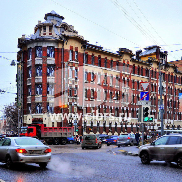 Бизнес-центр Гиляровского 65 в Напрудном переулке
