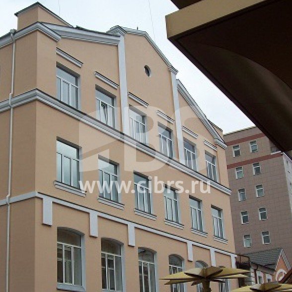 Административное здание На Белорусской в переулке Добролюбова