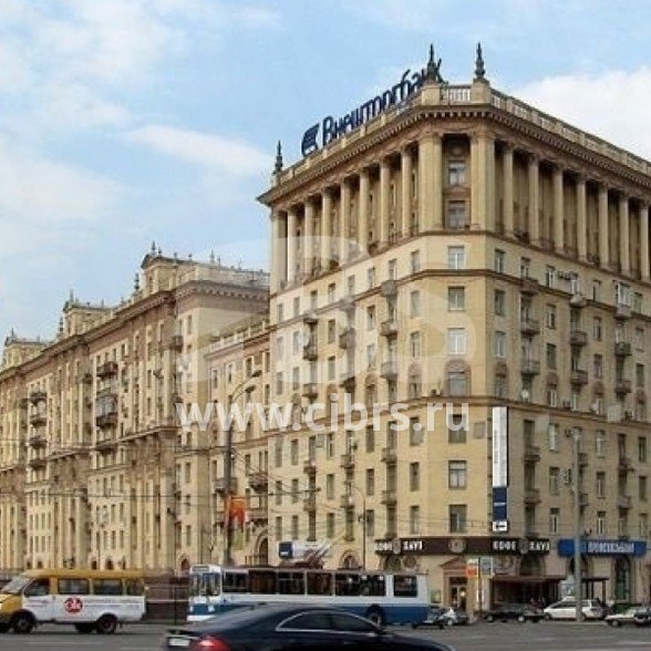 Жилое здание Кутузовский 30 в районе Дорогомилово