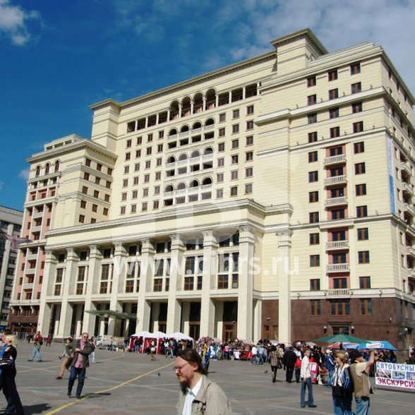 Аренда офиса на Площади Революции в БЦ Москва