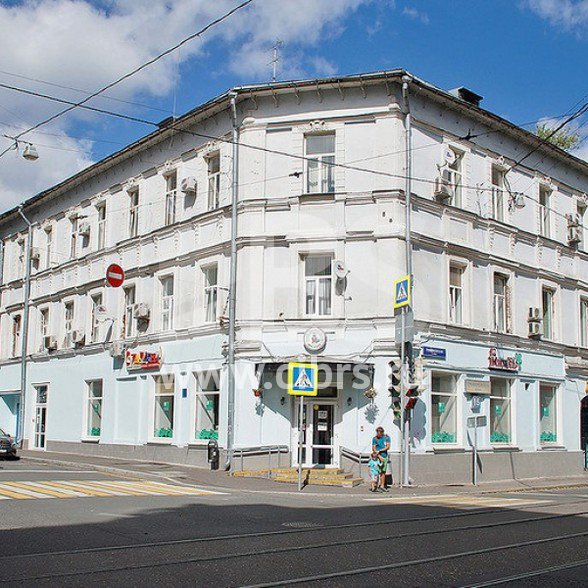 Административное здание Октябрьская 26 в районе Марьина Роща
