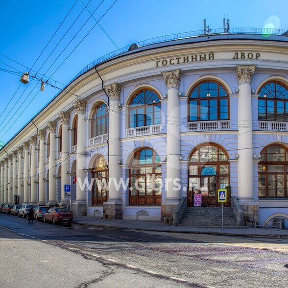 Бизнес-центр Гостиничный двор в переулке Никитников