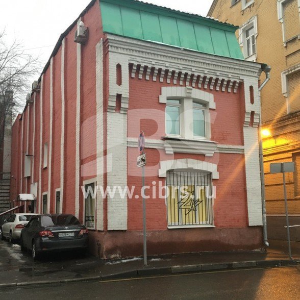 Административное здание 5-й Монетчиковский 18 на Татарской улице